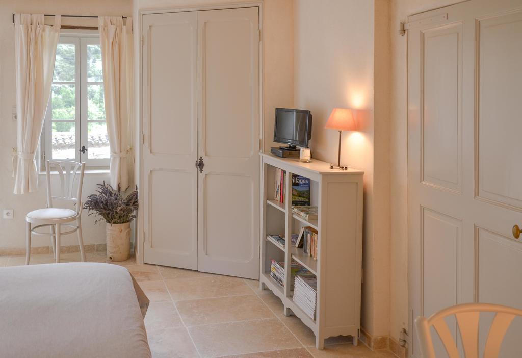 Le Mas De La Fontaine Bed & Breakfast Le Pegue ห้อง รูปภาพ