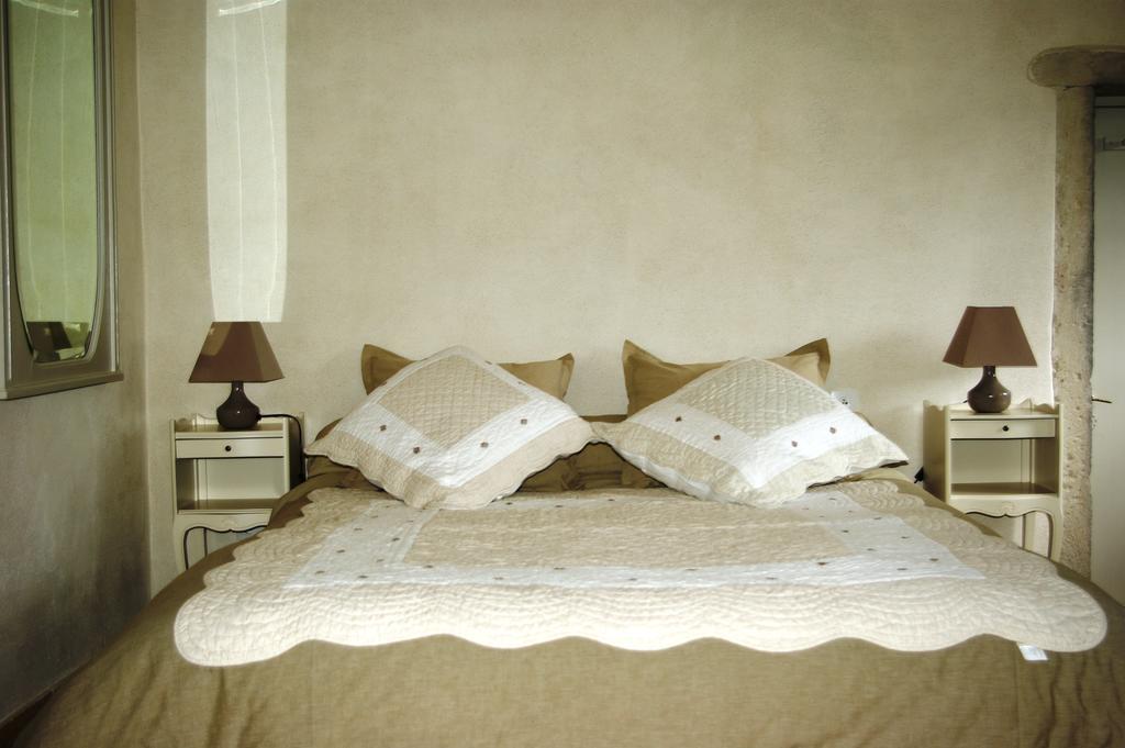 Le Mas De La Fontaine Bed & Breakfast Le Pegue ภายนอก รูปภาพ